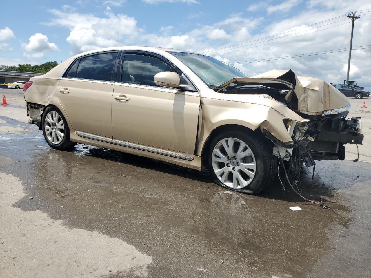 2011 Toyota Avalon Base - Фото 4