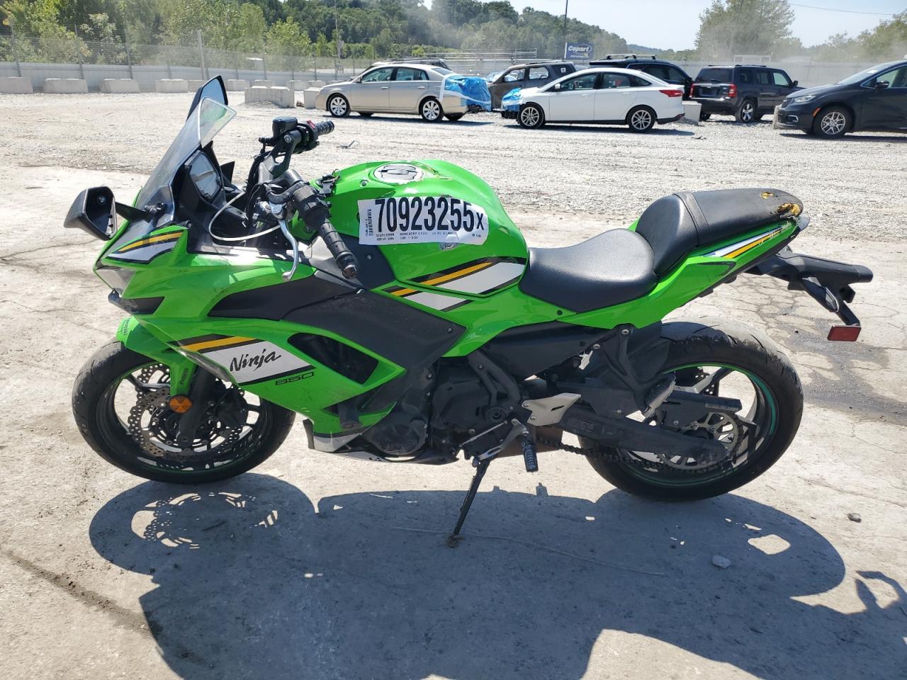 2025 Kawasaki Ex650 P - Фото 3