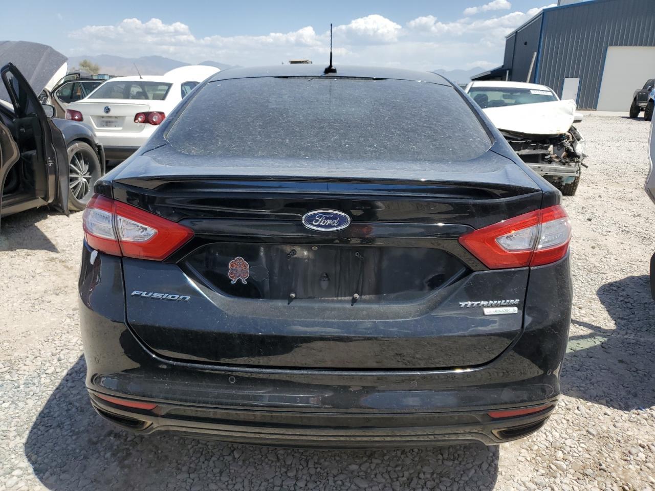 2016 Ford Fusion Titanium - Image 6