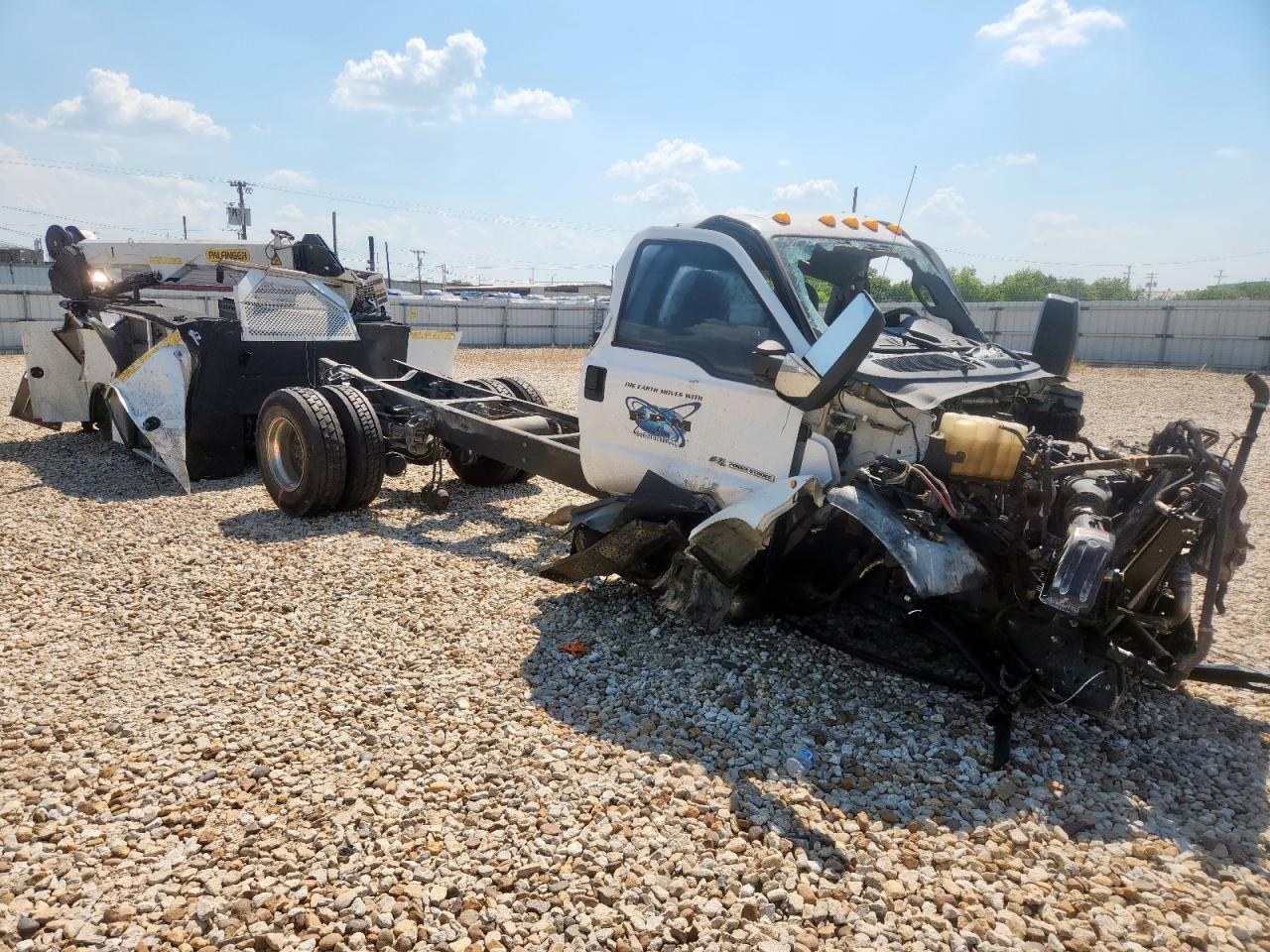2019 Ford F750 Super Duty - Фото 4