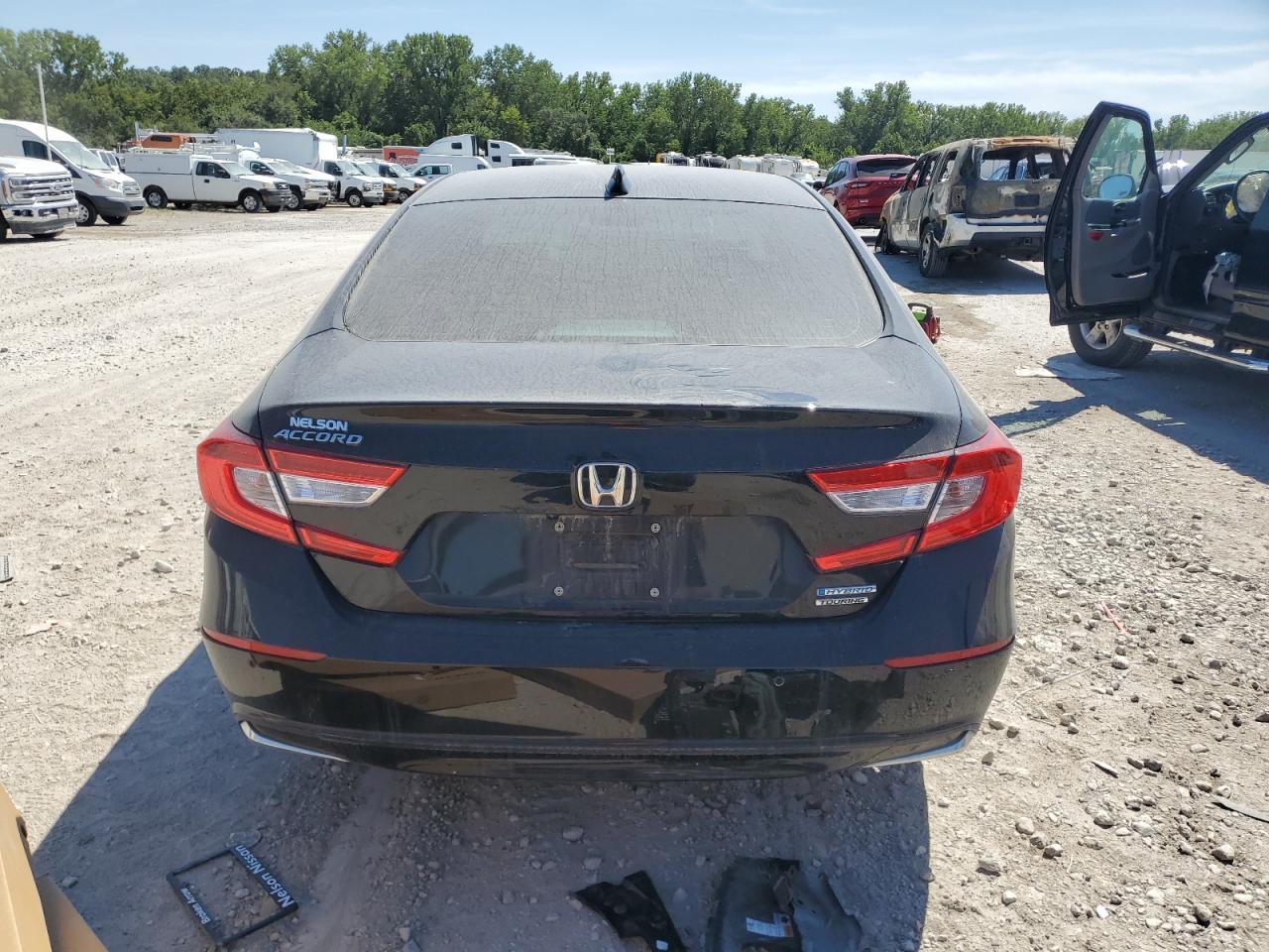 2020 Honda Accord Touring Hybrid - Фото 6