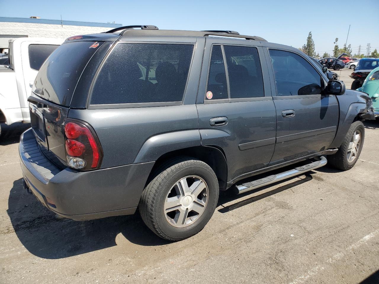 2007 Chevrolet Trailblazer Ls - Image 3
