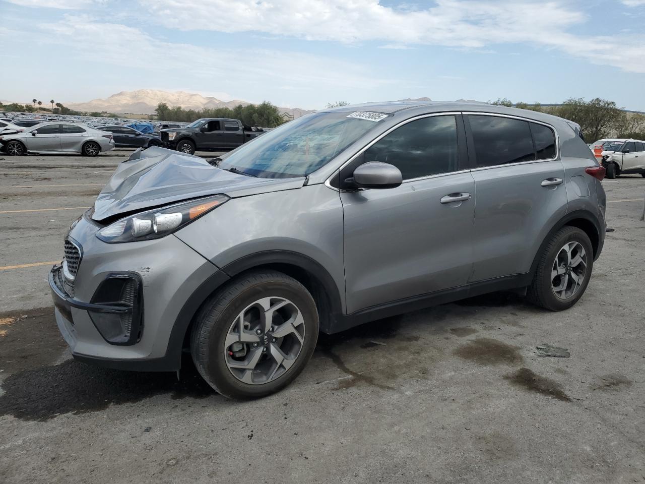 2022 Kia Sportage Lx - Image 2