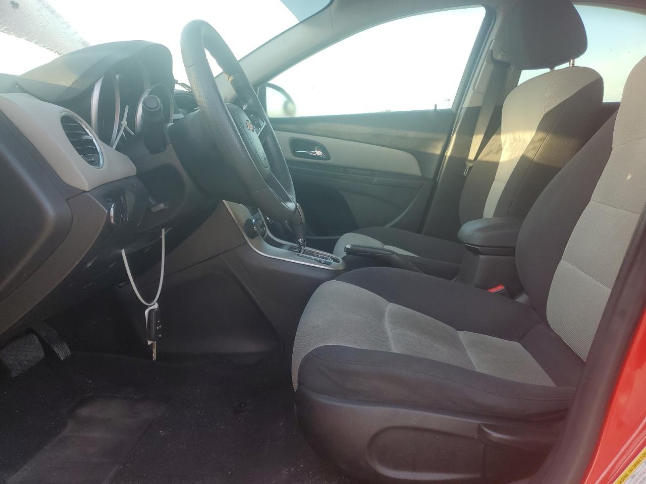 2015 Chevrolet Cruze Ls - Image 7