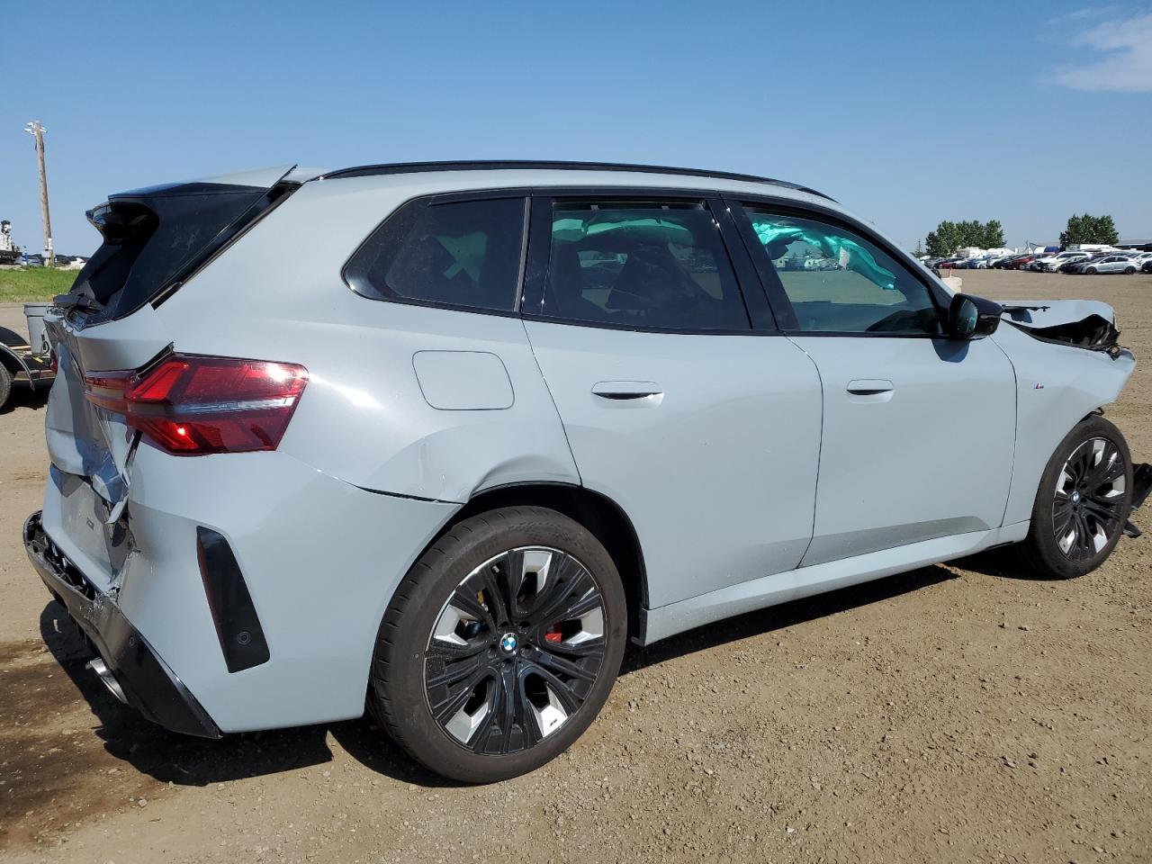 2025 BMW X3 M50 - Фото 3