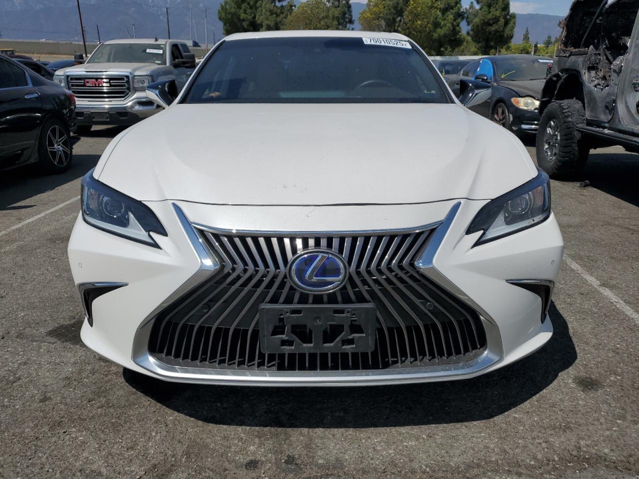 2021 Lexus Es 300H - Image 5