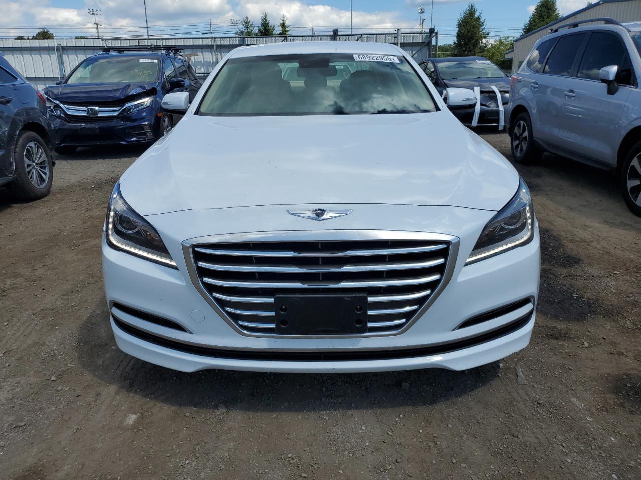 2016 Hyundai Genesis 3.8L - Фото 5