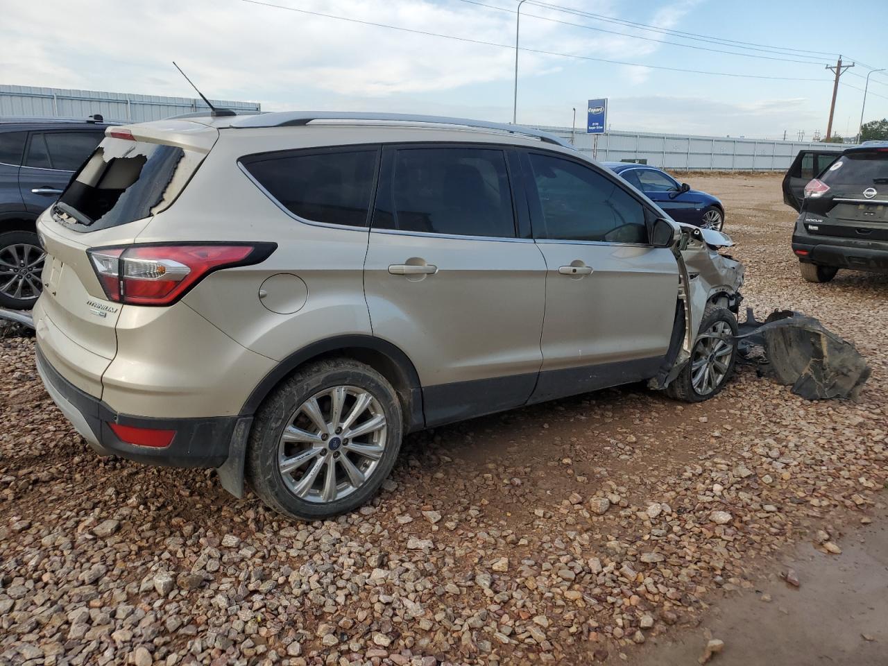 2017 Ford Escape Titanium - Image 3