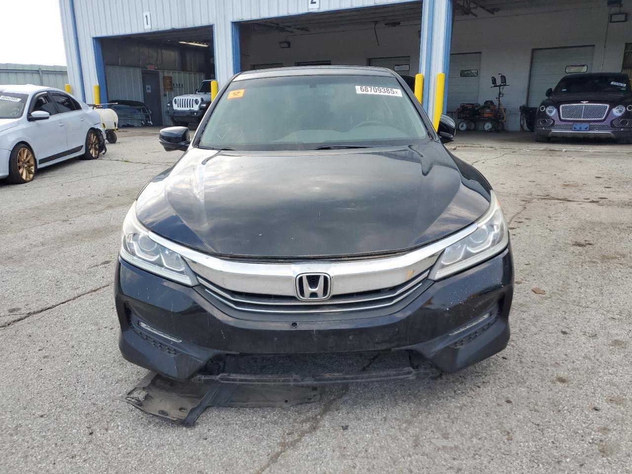 2017 Honda Accord Exl - Фото 5
