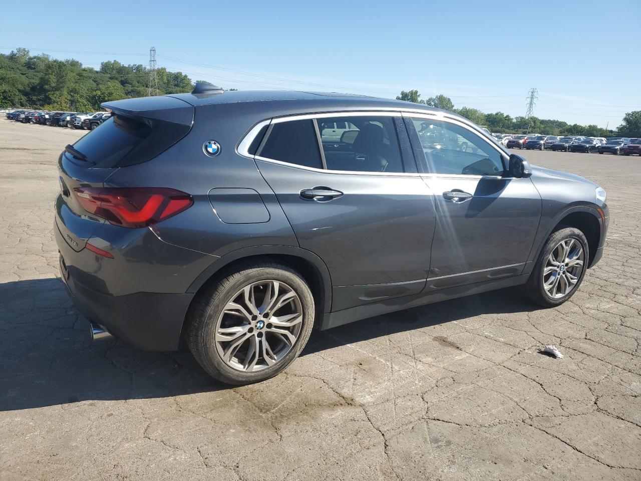 2022 BMW X2 Sdrive28I - Фото 3