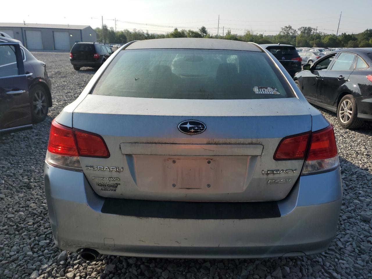 2013 Subaru Legacy 2.5I Premium - Image 6