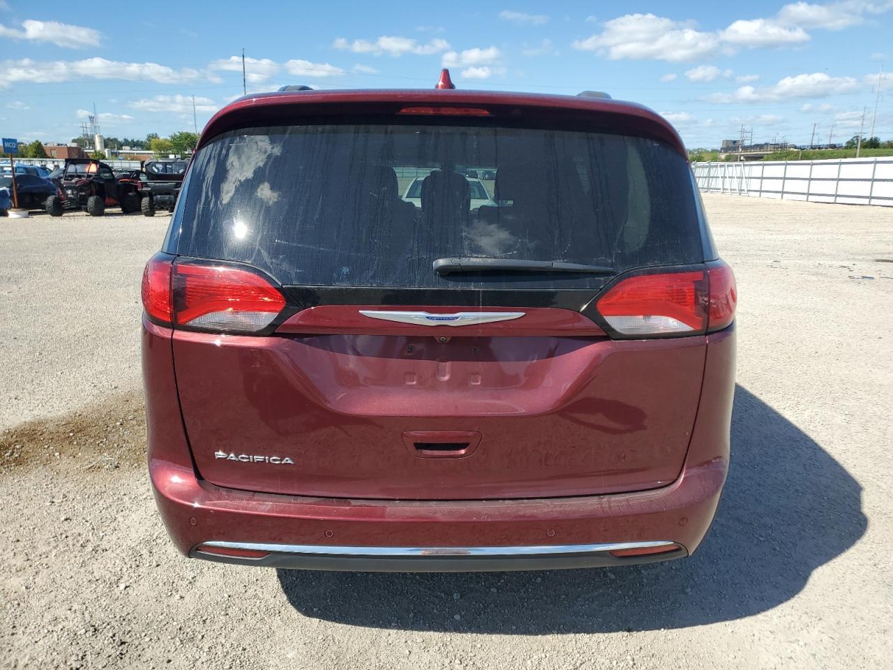 2019 Chrysler Pacifica Touring L - Image 6