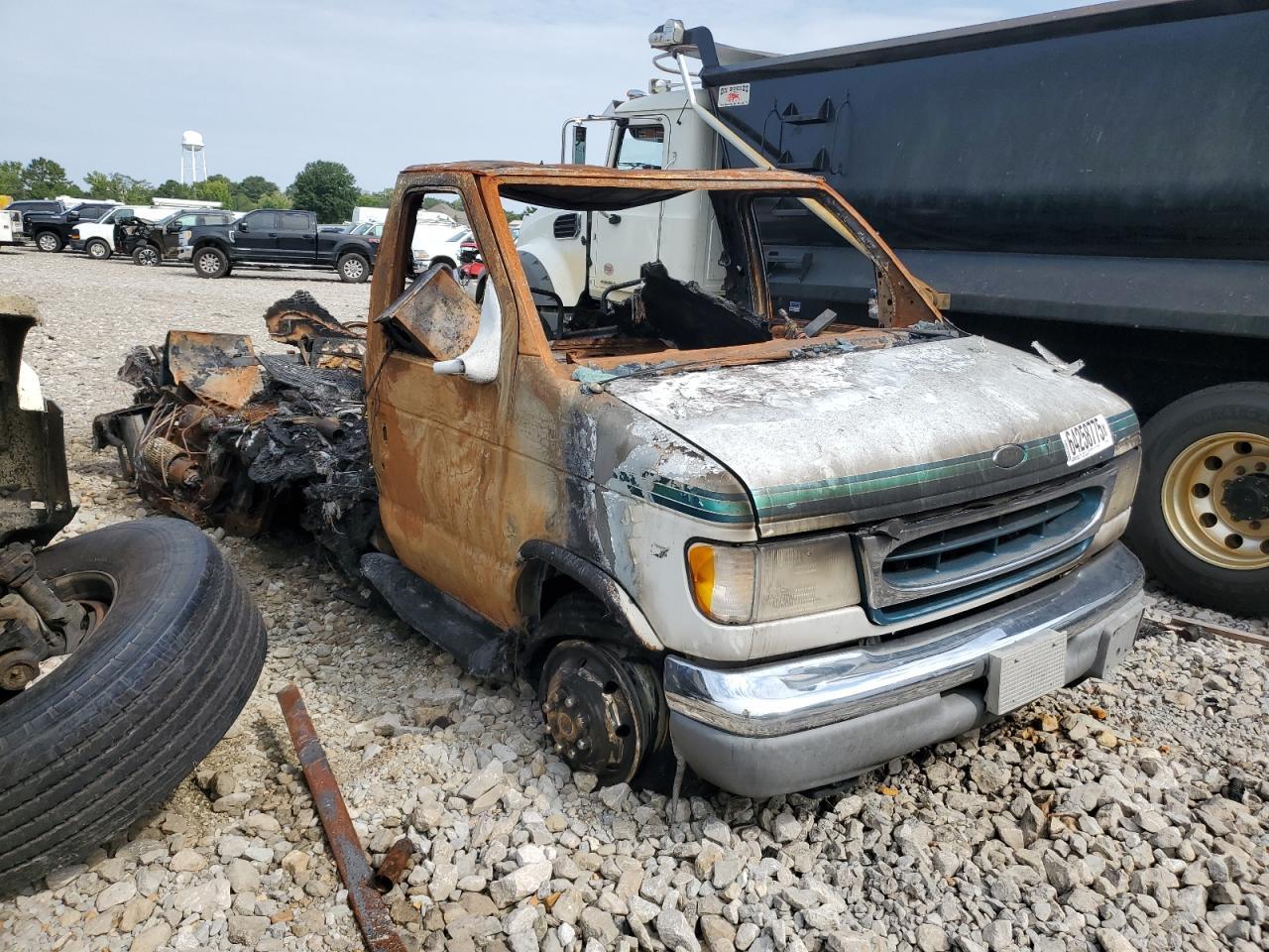 1999 Ford Econoline E350 Super Duty Cutaway Van Rv - Фото 4