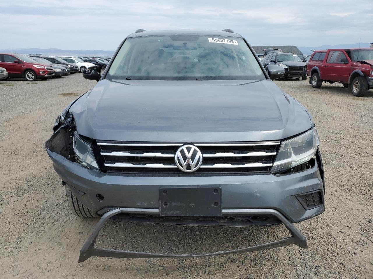 2019 Volkswagen Tiguan S - Image 5