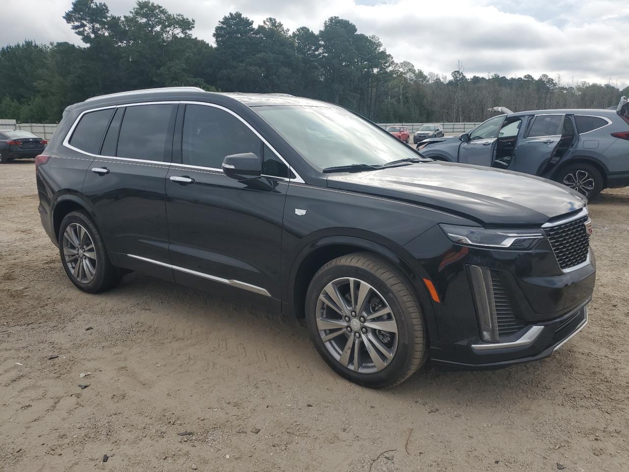 2025 Cadillac Xt6 Premium Luxury - Image 4