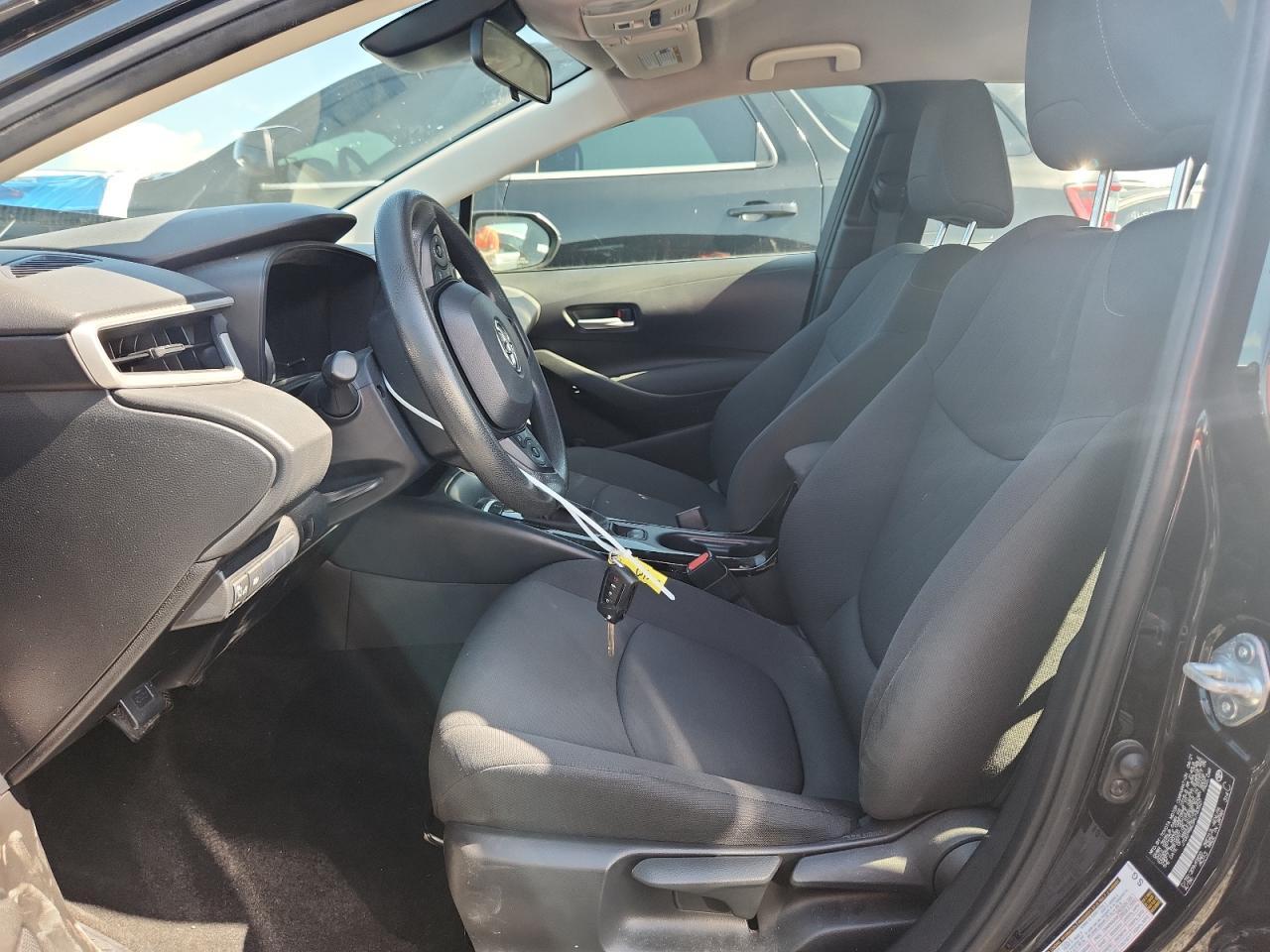 2021 Toyota Corolla Le - Фото 7