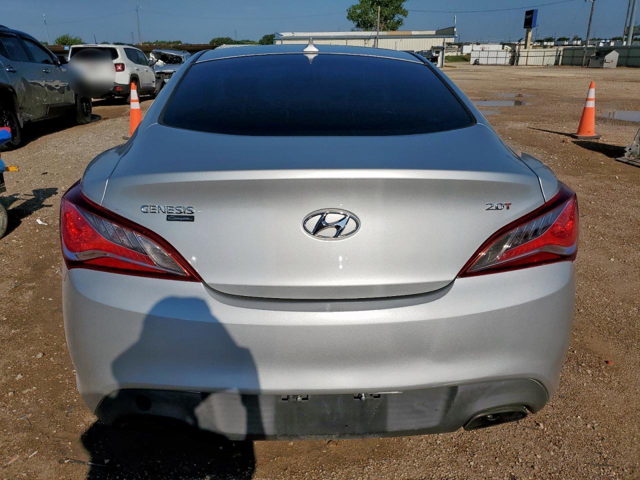 2013 Hyundai Genesis Coupe 2.0T - Фото 6
