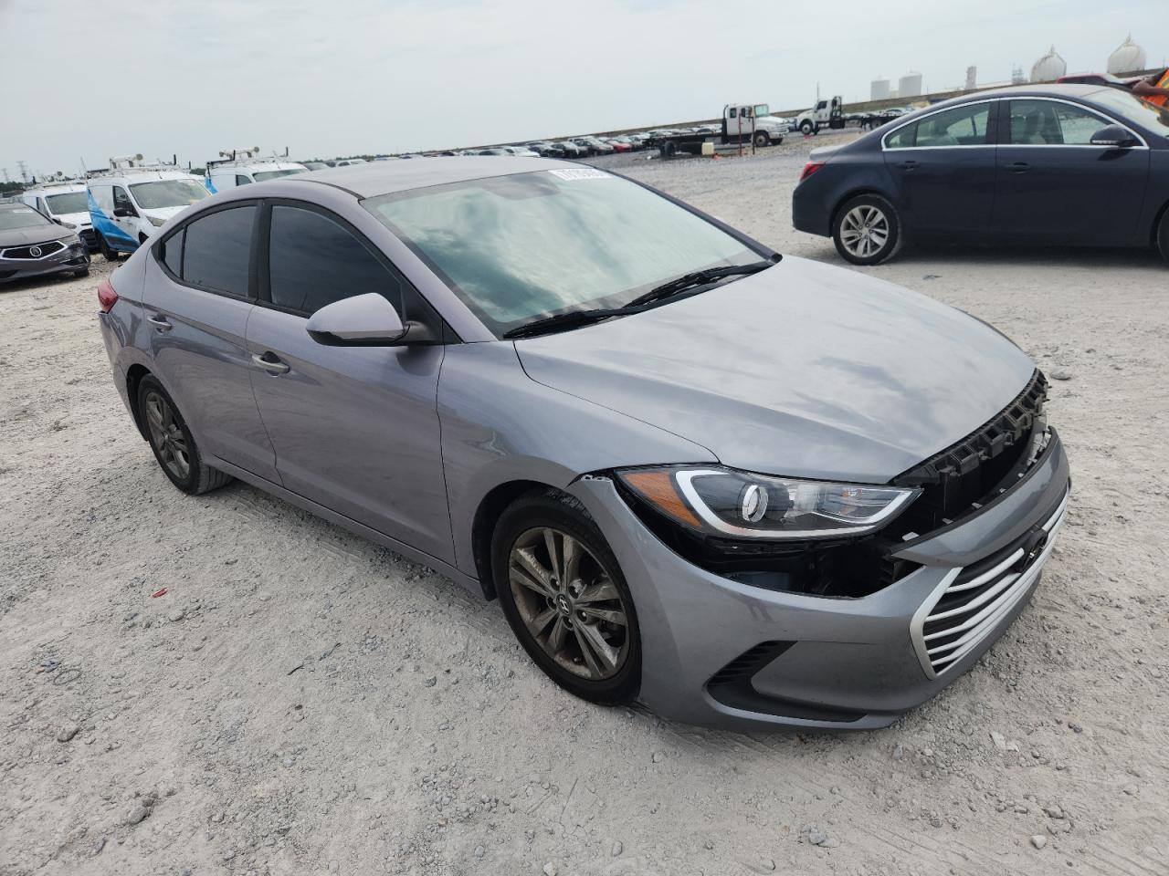 2017 Hyundai Elantra Se - Image 4