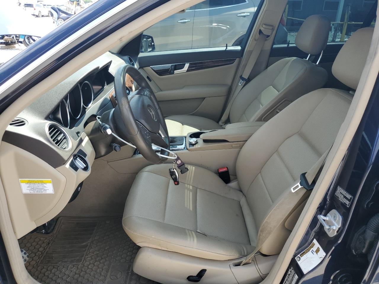 2013 Mercedes-Benz C 250 - Image 7