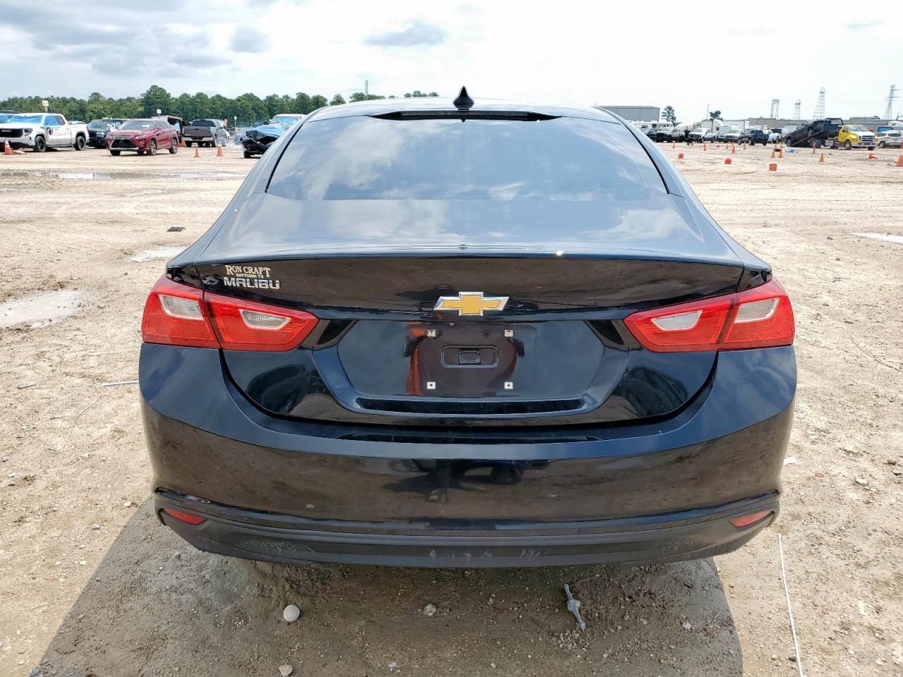 2018 Chevrolet Malibu Ls - Фото 6