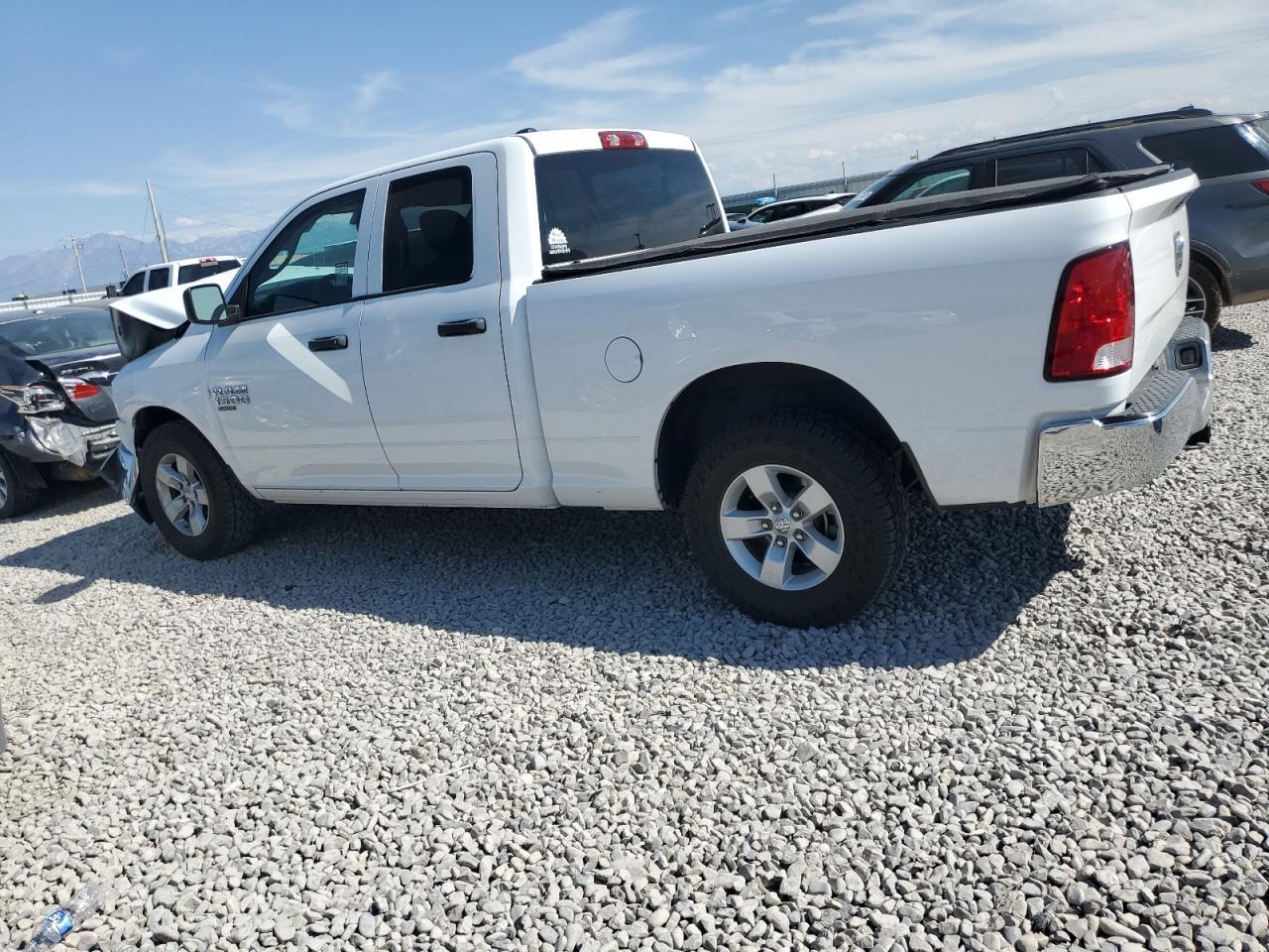 2019 Ram 1500 Classic Tradesman - Фото 2