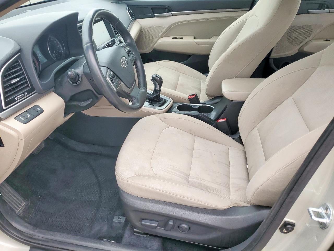 2017 Hyundai Elantra Se - Фото 7