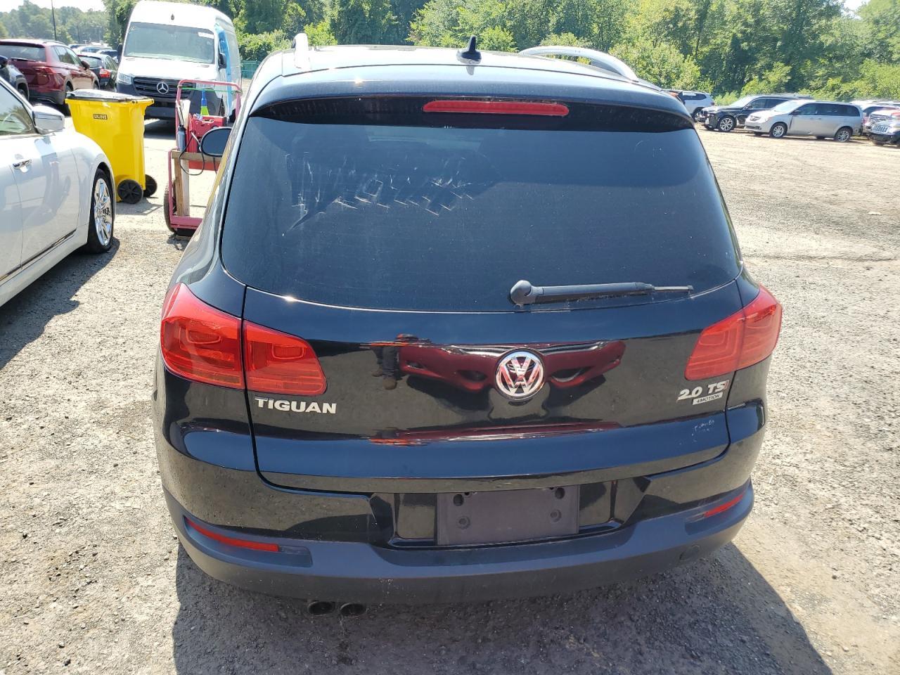2014 Volkswagen Tiguan S - Фото 6
