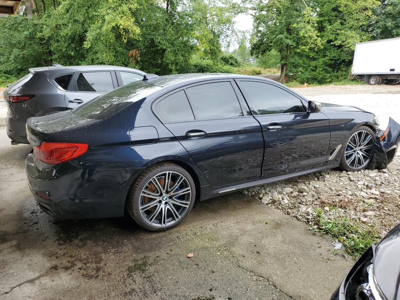 2018 BMW M550Xi - Фото 3