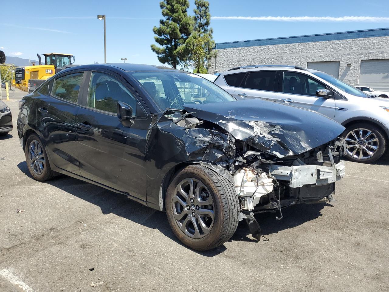 2019 Toyota Yaris L - Image 4