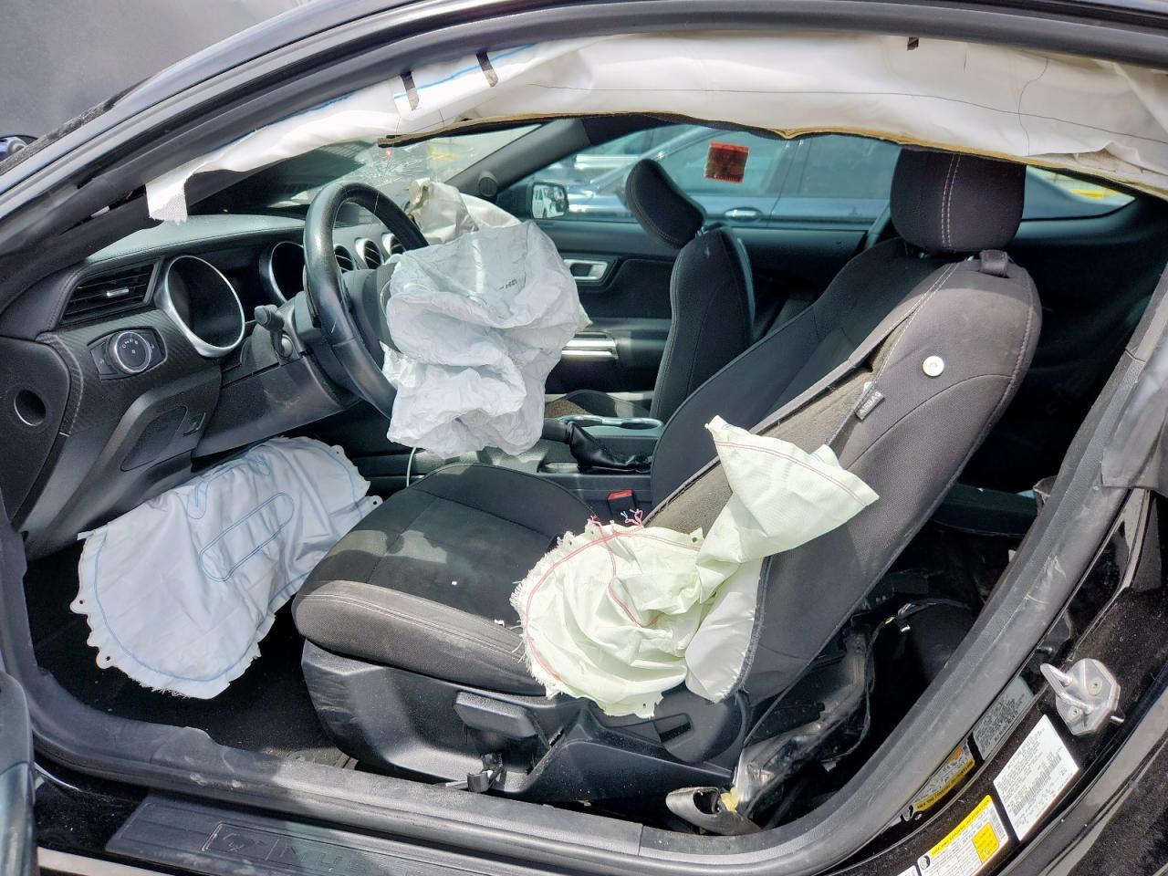 2019 Ford Mustang - Фото 7