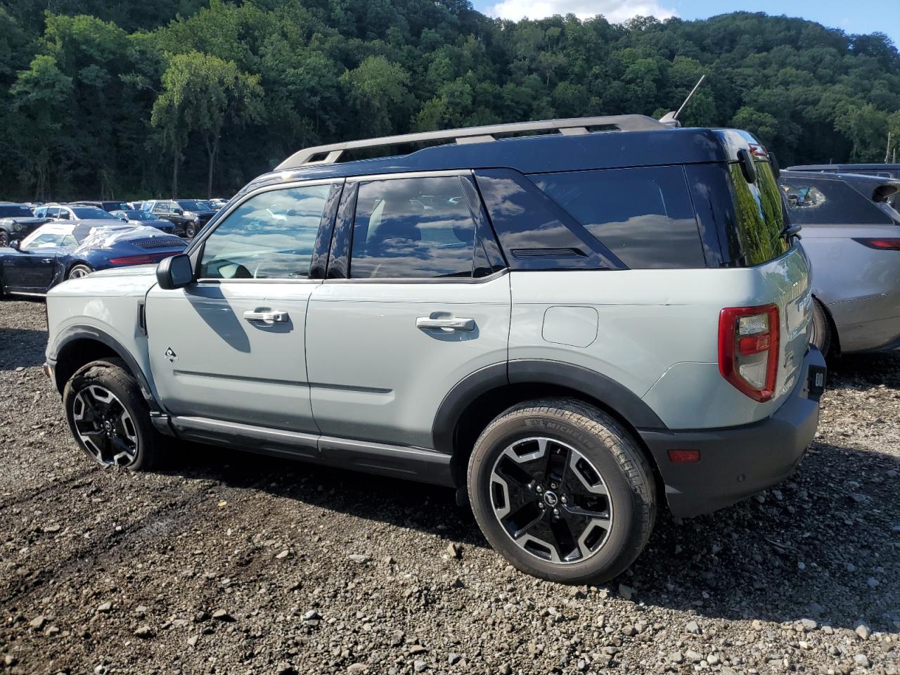 2023 Ford Bronco Sport Outer Banks - Фото 2