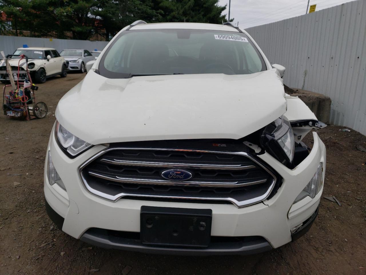 2021 Ford Ecosport Titanium - Image 5