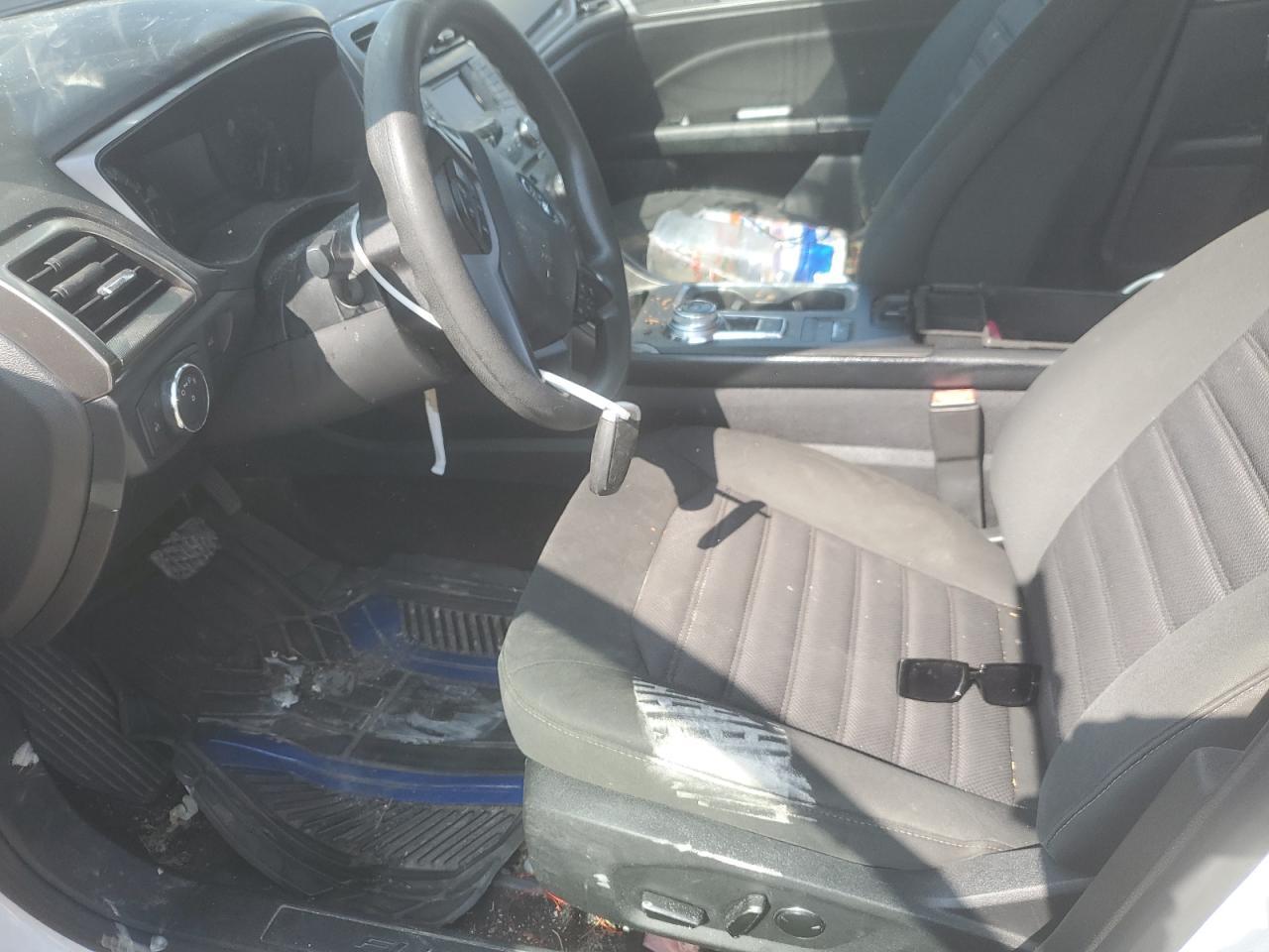 2017 Ford Fusion Se - Фото 7