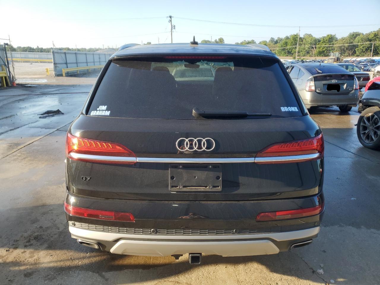2025 Audi Q7 Premium - Image 6