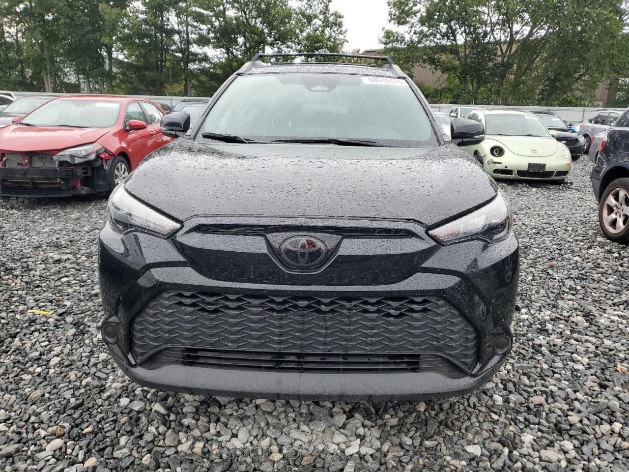 2024 Toyota Corolla Cross Se - Image 5