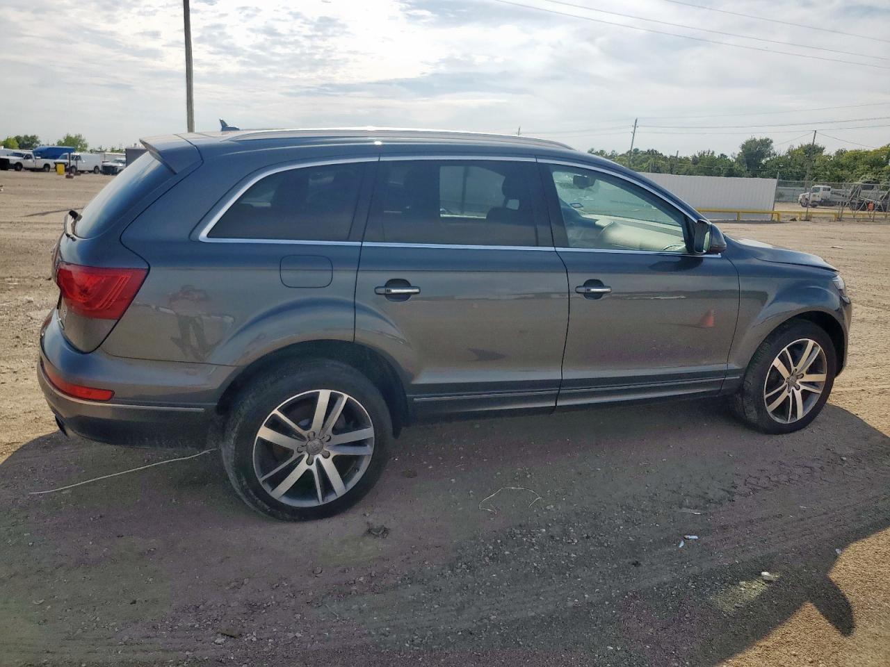 2015 Audi Q7 Premium Plus - Фото 3