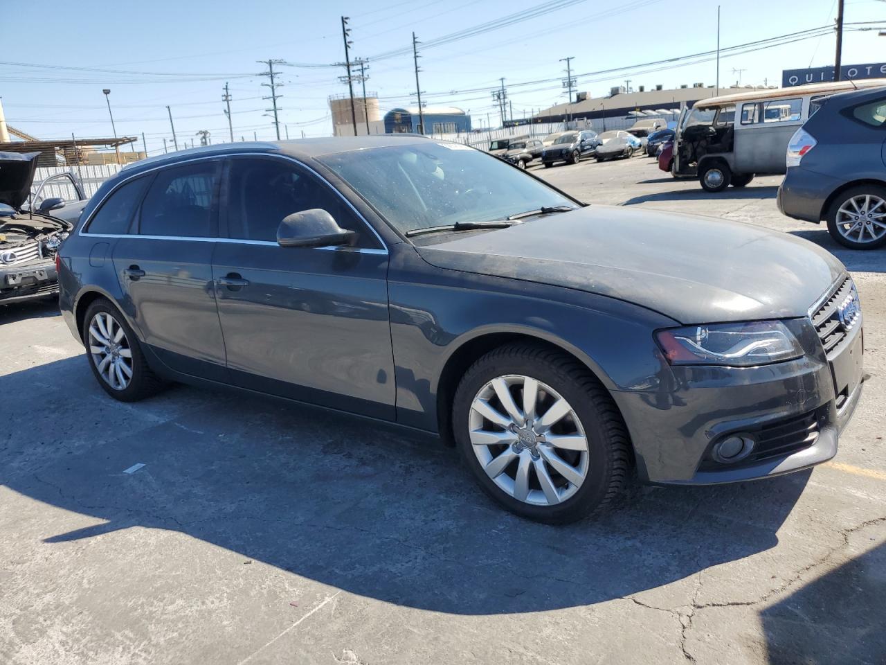 2009 Audi A4 Premium Plus - Image 4
