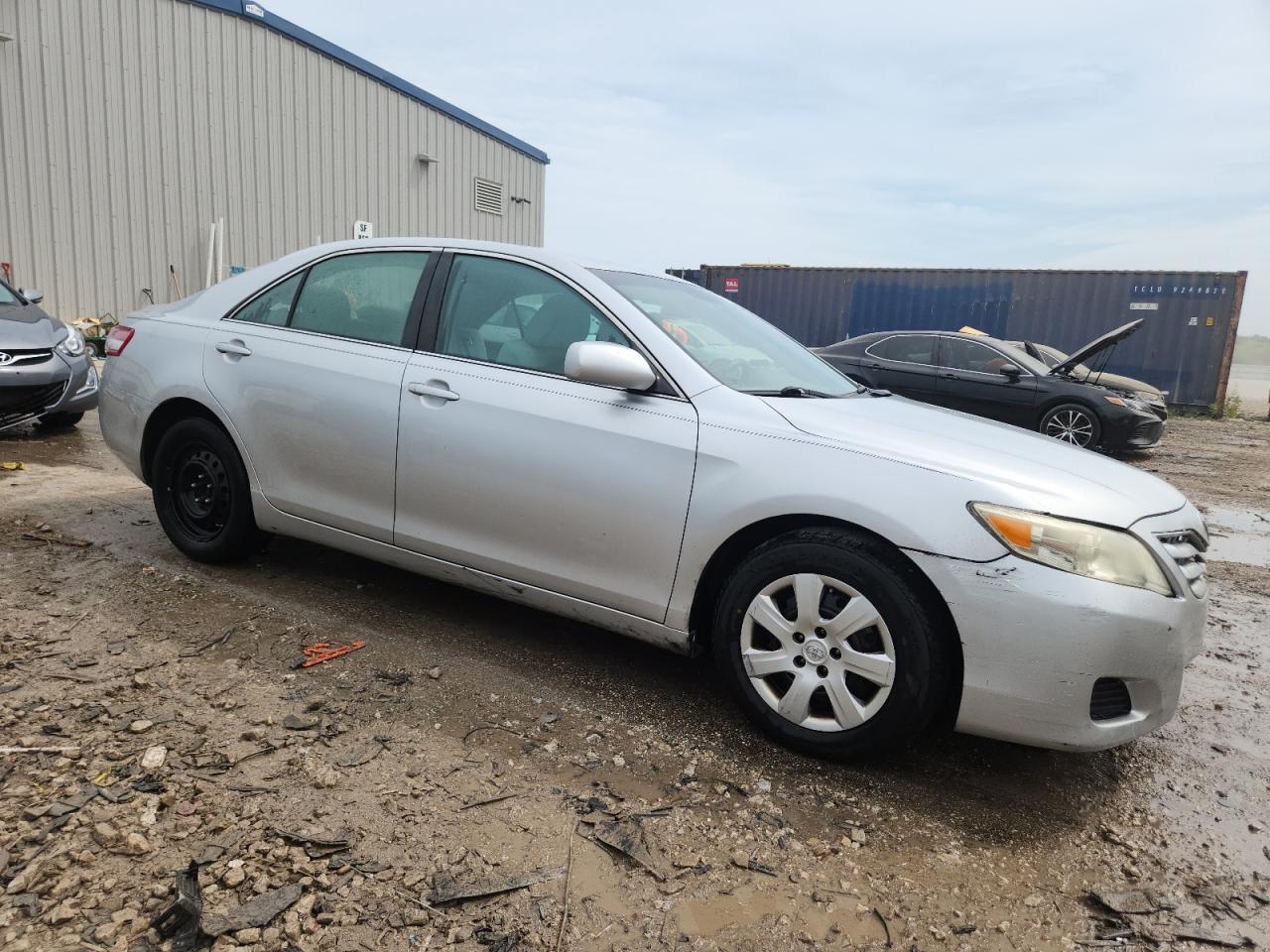 2011 Toyota Camry Base - Фото 4