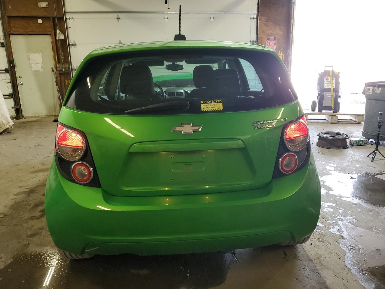 2015 Chevrolet Sonic Lt - Фото 6