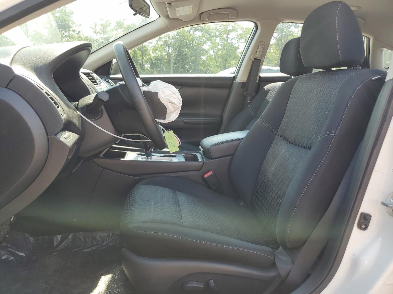 2017 Nissan Altima 2.5 - Image 7