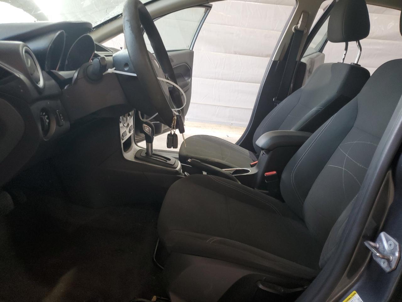 2017 Ford Fiesta Se - Фото 7