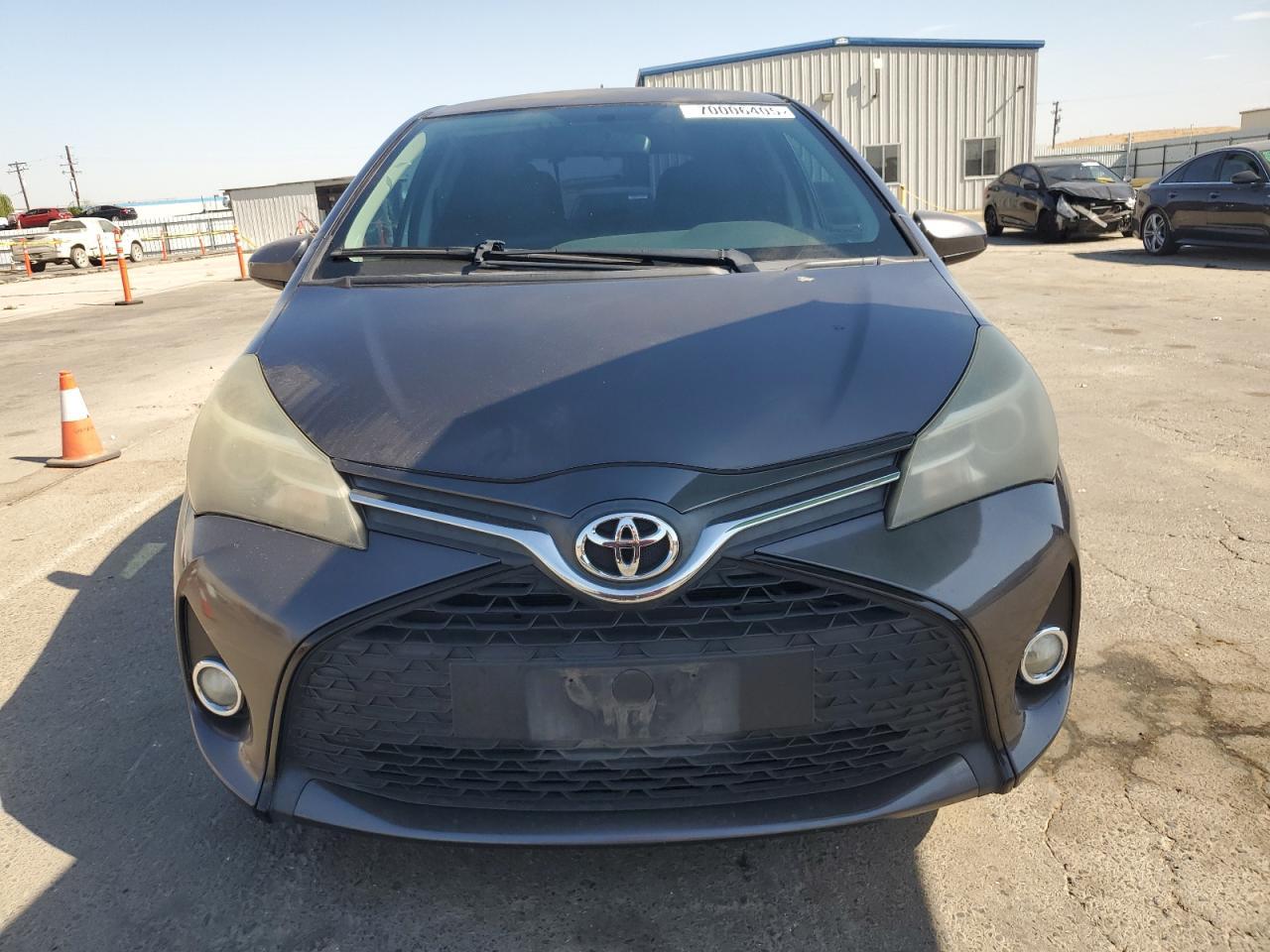 2015 Toyota Yaris - Image 5