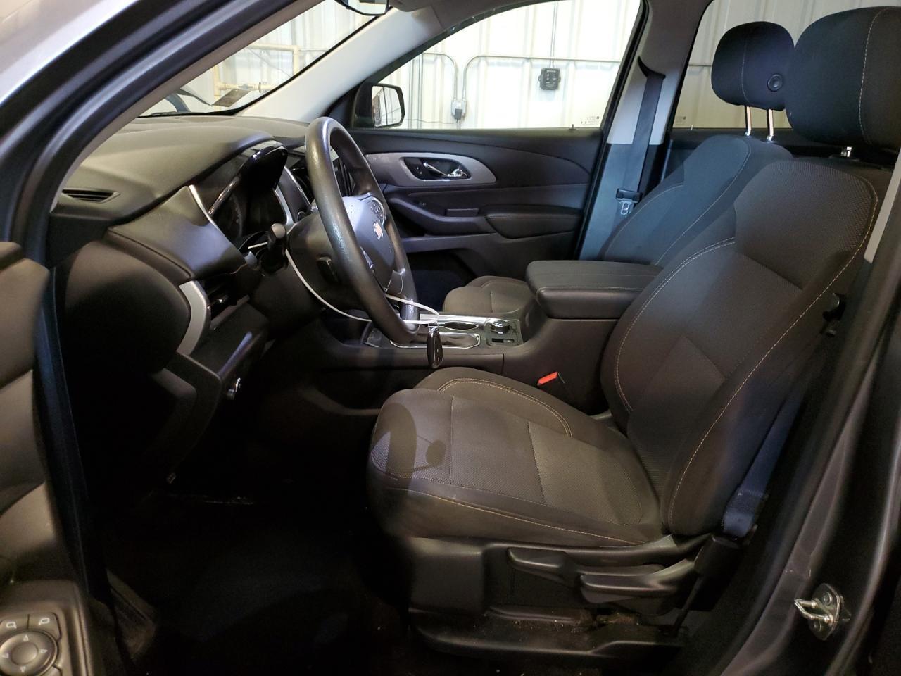 2020 Chevrolet Traverse Ls - Фото 7