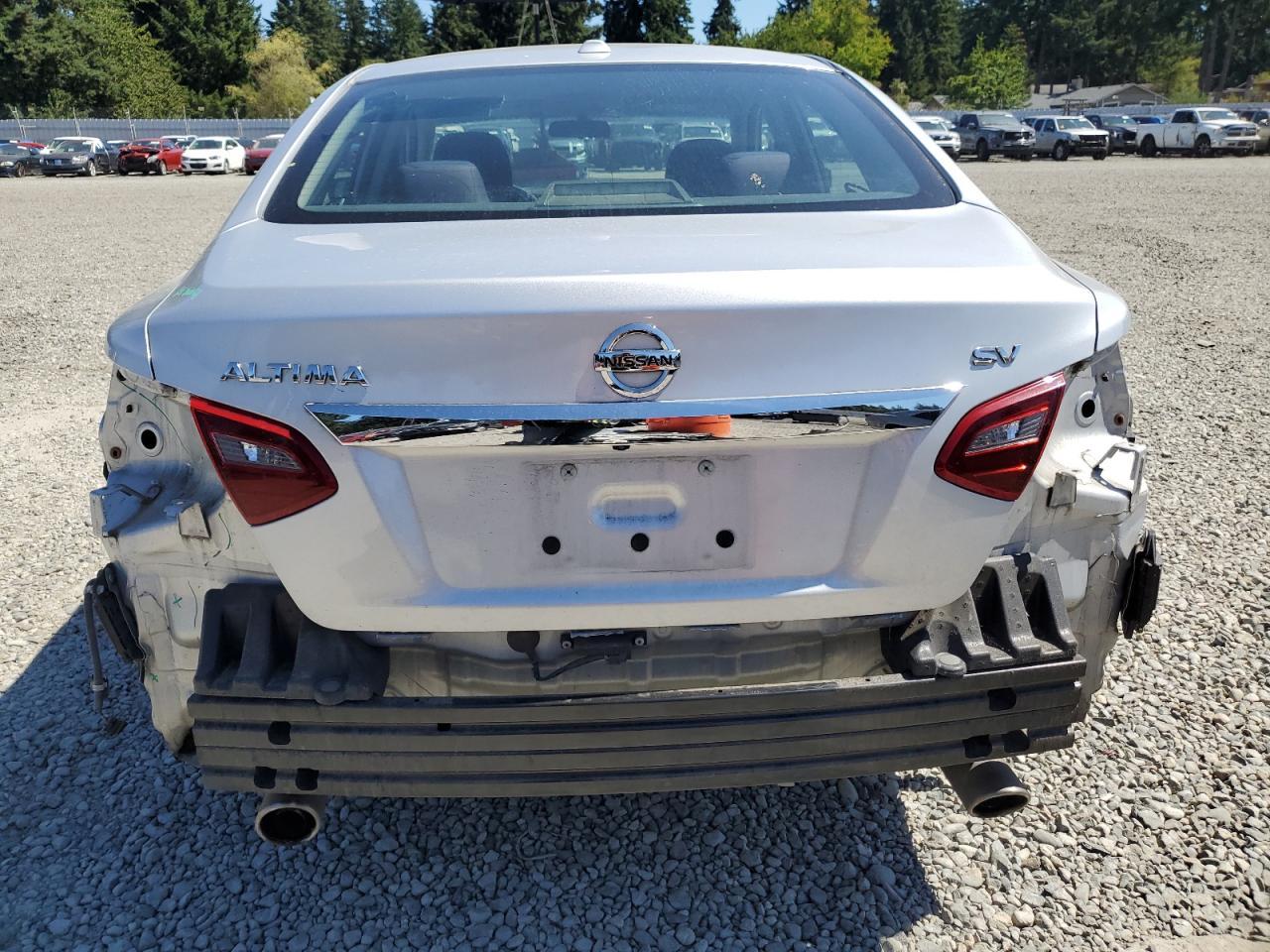 2018 Nissan Altima 2.5 - Image 6