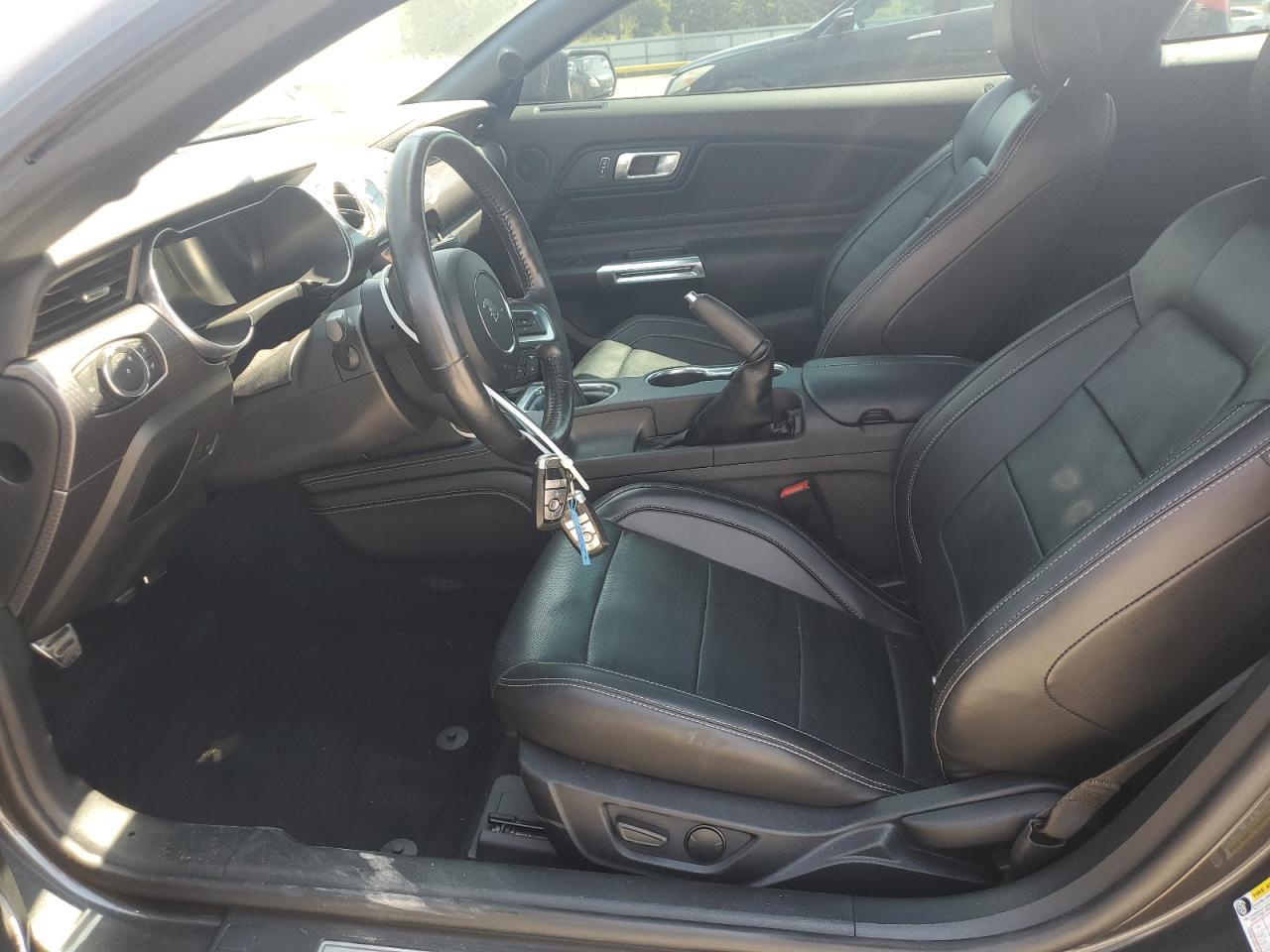 2020 Ford Mustang Gt - Фото 7