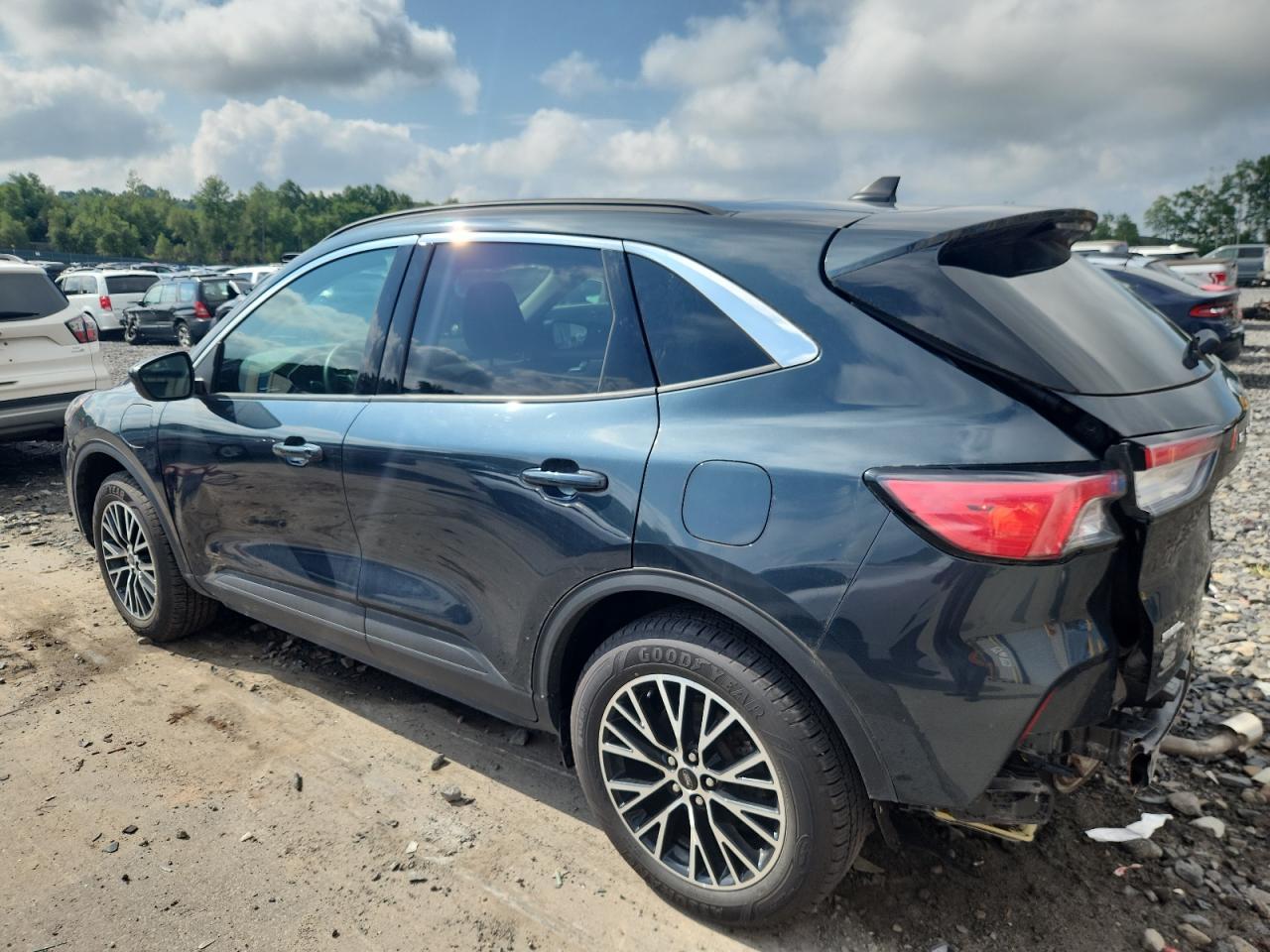 2022 Ford Escape Sel - Фото 2