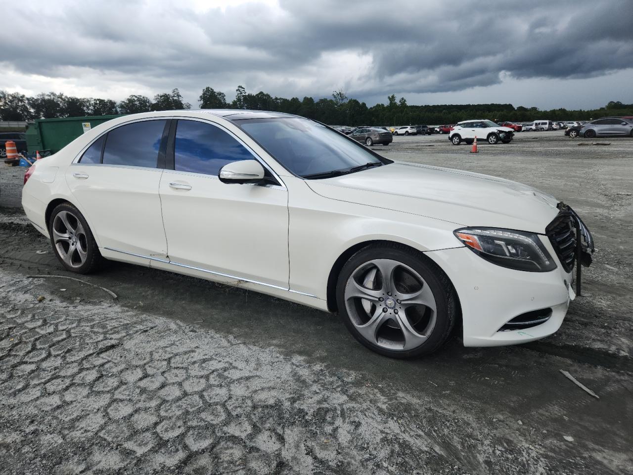 2017 Mercedes-Benz S 550 - Image 4