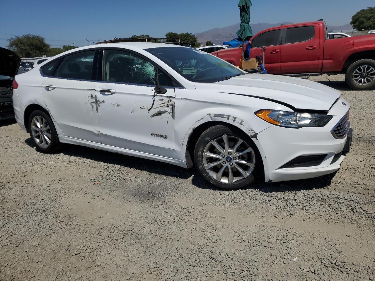 2017 Ford Fusion Se Hybrid - Image 4