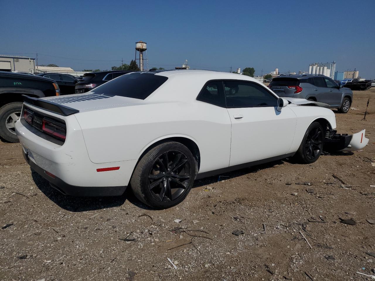 2016 Dodge Challenger Sxt - Image 3
