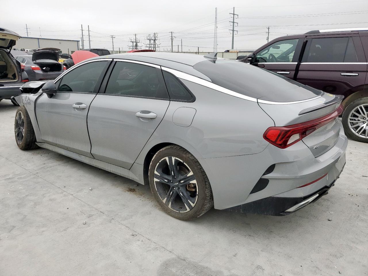 2022 Kia K5 Gt Line - Фото 2